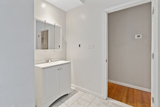 Photo - 2024 N Gratz St