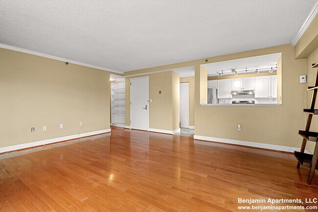 Photo - 15 North Beacon St Unit 404