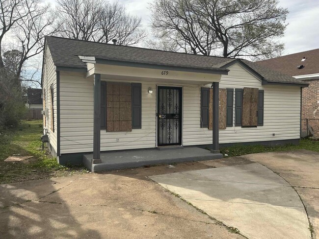 Photo - 679 Leath St Casa