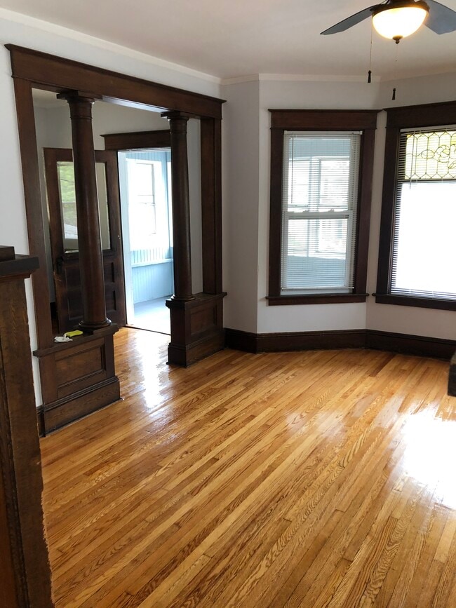 Photo - 640 Morris St Unidad 640 Morris 2nd Floor