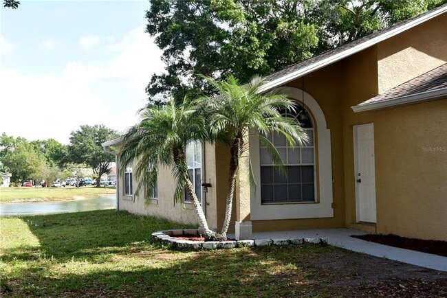 Photo - 271 Daniels Pointe Dr