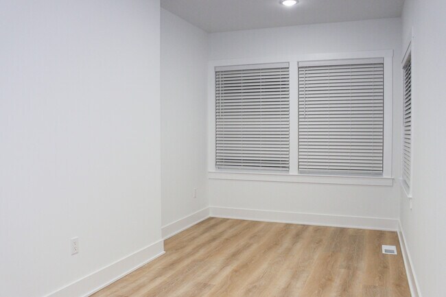 Photo - Valley Springs Apartments Unit 2