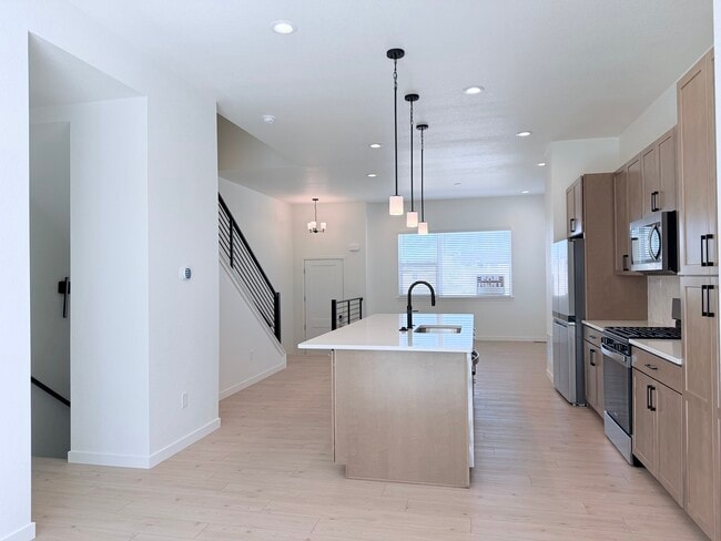 Photo - 4050 Ascend Grv