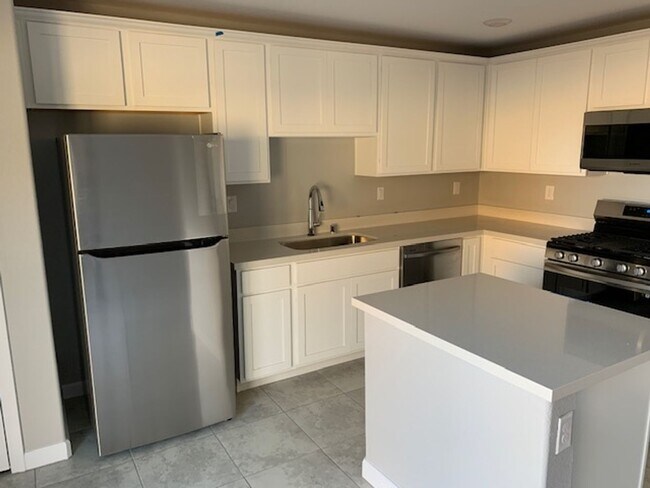 Photo - 3 Bedroom Townhouse in QUAIL PARK AT CADENCE!