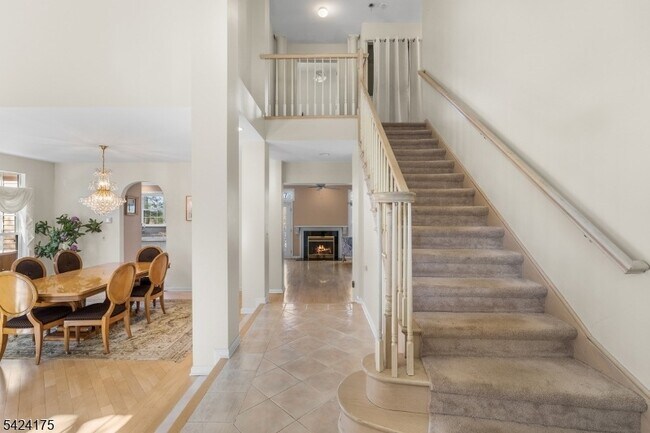 Photo - 70 Hartley Ln
