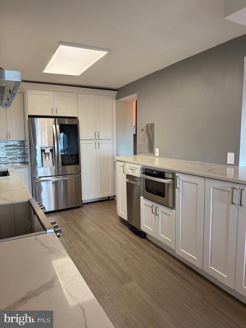 Building Photo - 205 Yoakum Pkwy Unit 1710 Rental