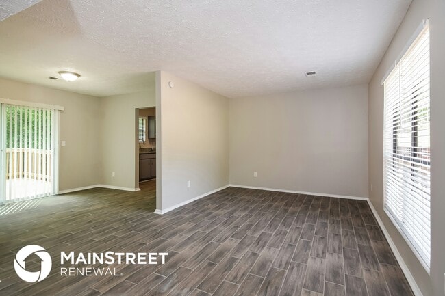 Photo - 4012 Day Trail N