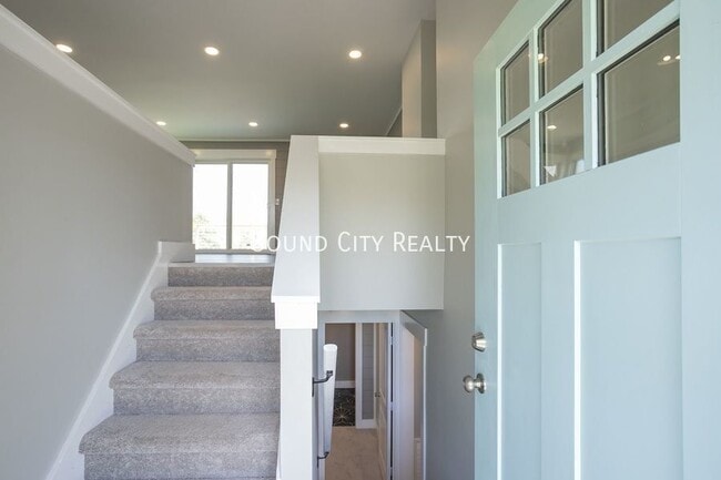 Photo - 1608 Autumn Ridge Dr