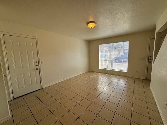 Photo - 1909 Monte Carlo Ln Unit D