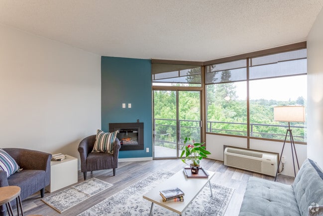 Studio style 1BR, 1BA - 585 SF - Riverfalls Tower Apartments