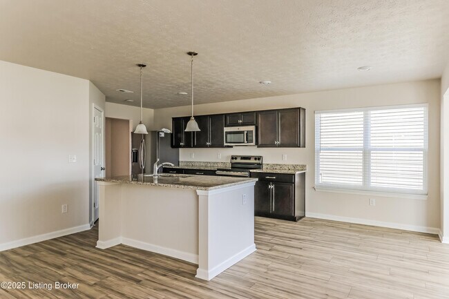 Photo - 1213 Johnson Ridge Rd