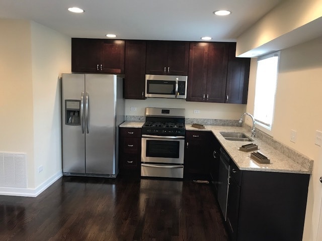 Building Photo - 2009 W 21st St Unit 1 Rental