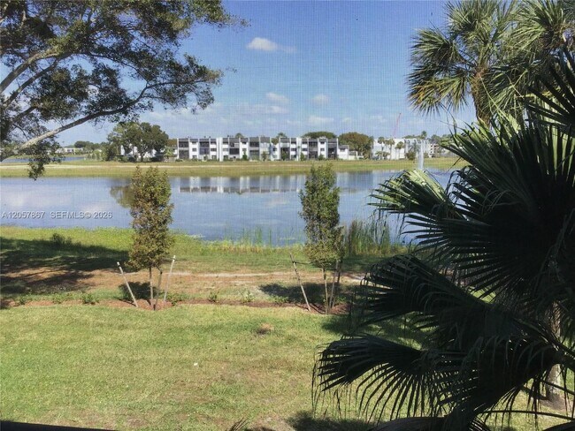 Photo - 4832 Esedra Ct Unit 208