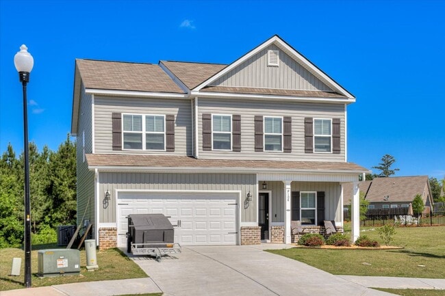 Photo - 108 Adelle Ct