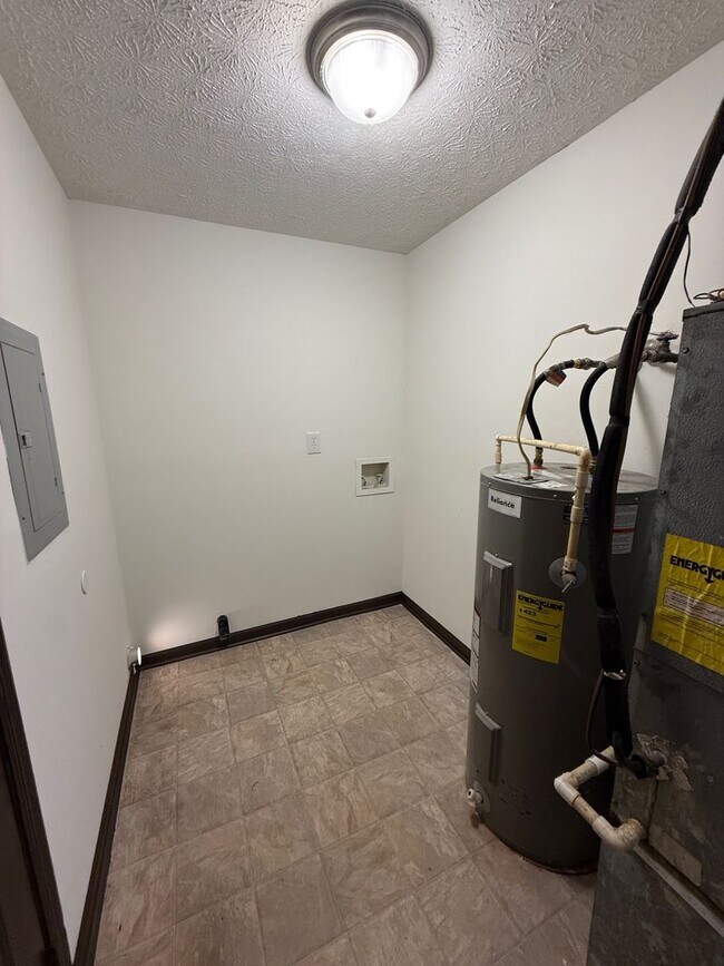 Photo - 265/267 Vincent Dr Unit 265 Vincent Dr