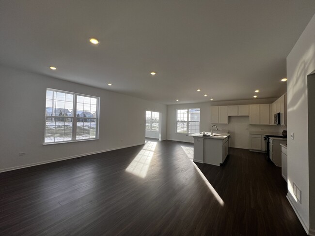 Photo - 14913 Dyer Ln