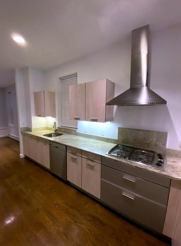 Photo - 723 Willow Ave Unit 1R