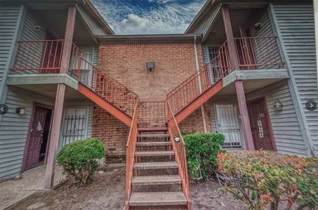 Building Photo - 9350 Country Creek St Unit 25