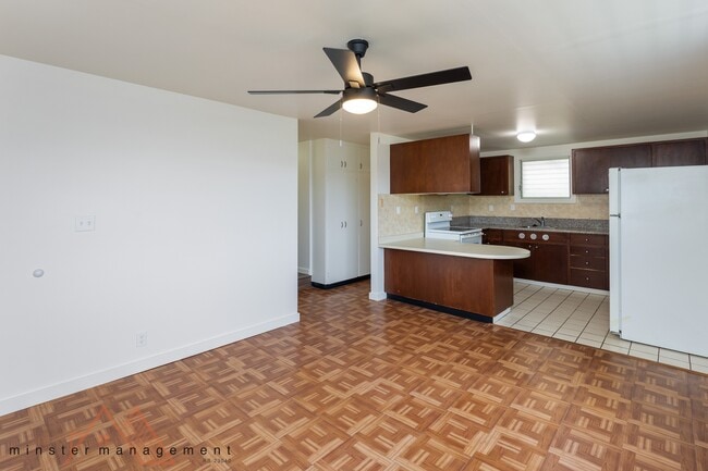 Photo - 2133 Metcalf St Unit C
