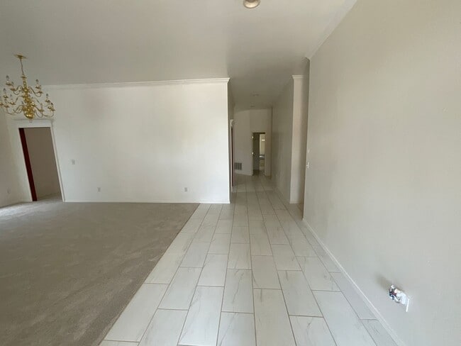 Photo - 5801 NW 101st St