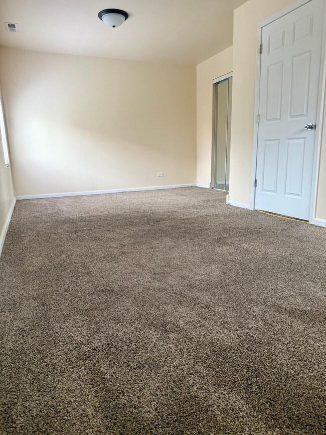 Dormitorio n.º 1 - 12705 Honore St Unidad #2S