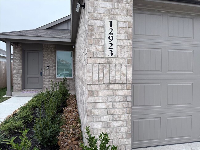 Photo - 12923 Shells Ln