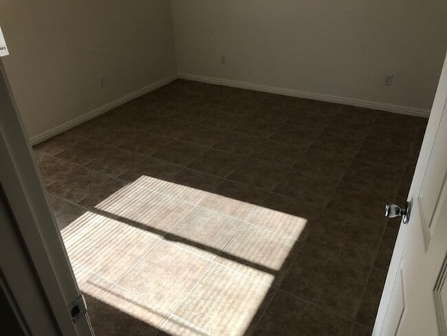 1109 Oregon St Unit B