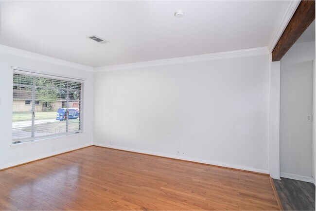 Photo - 3014 Attridge Rd