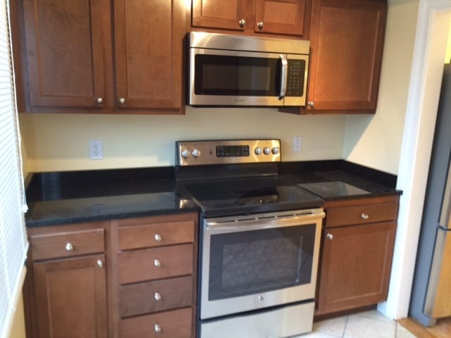 Photo - 208 Holland St Unit 2