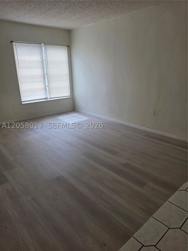 Photo - 4158 Inverrary Dr Unit 308