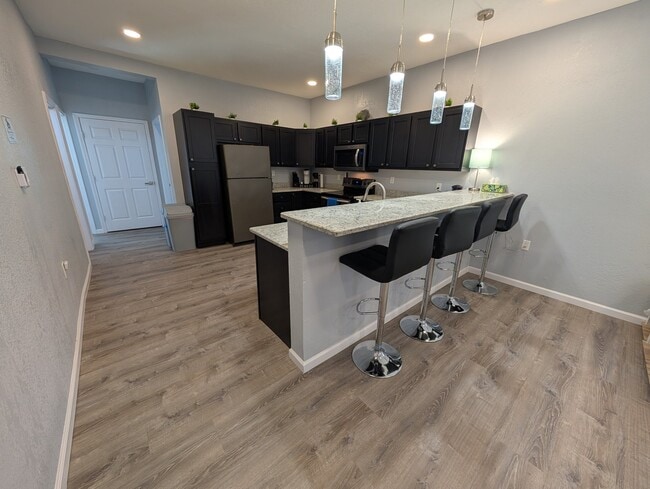 Photo - 118 Canadian St