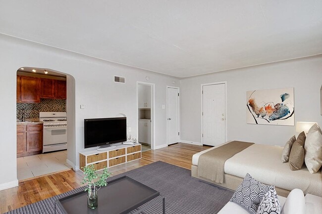 Edge Apartments