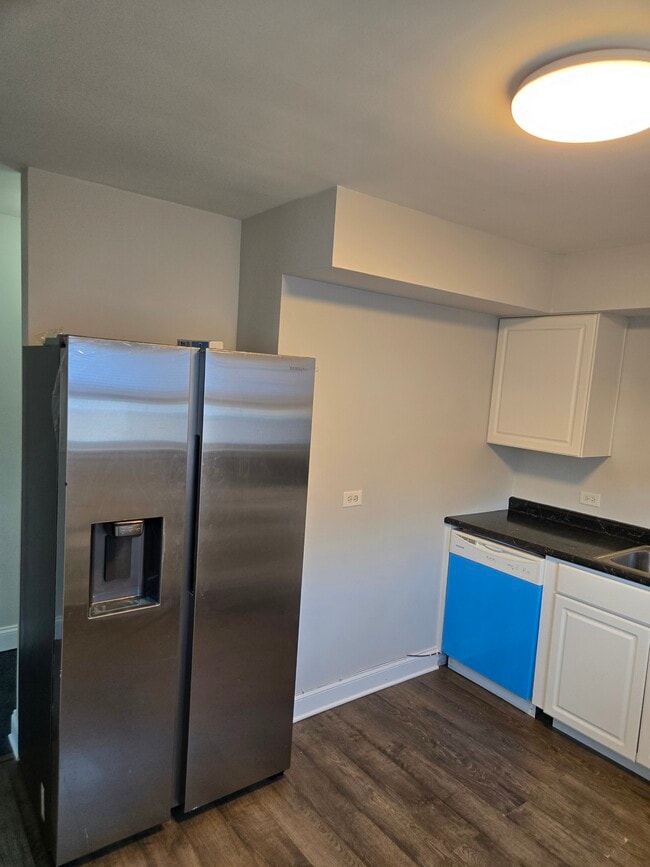 Building Photo - 1537 Homestead Rd Unit Topfloor