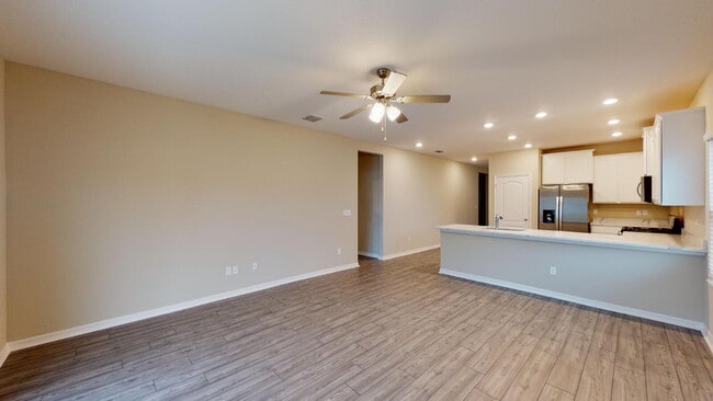 Photo - 98 Tree Frog Way