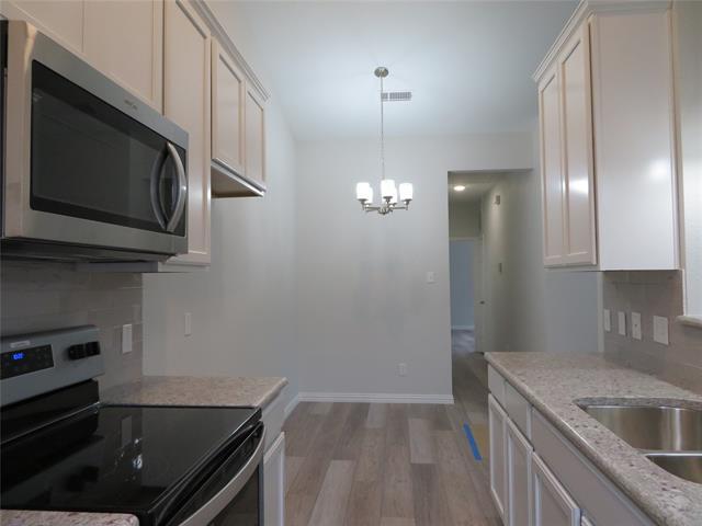 Photo - 2709 Stratford Ct