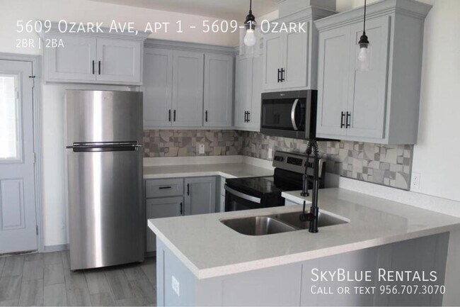 Photo - 5609 Ozark Ave Unidad 5609-1 Ozark