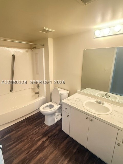 Photo - 8307 Coral Lake Ln Unit 8307