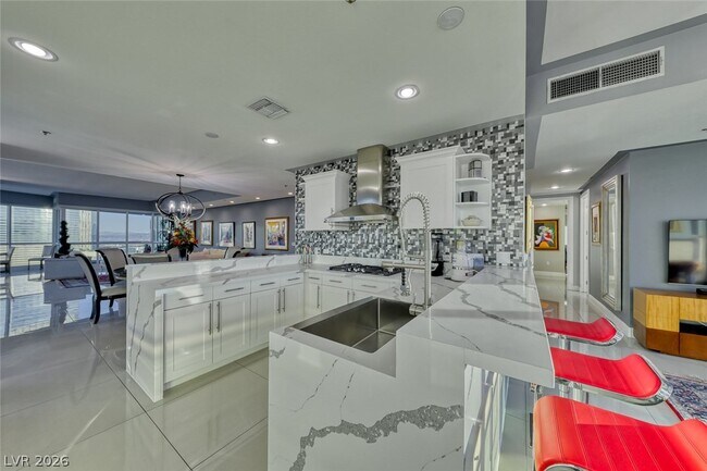 Photo - 4575 Dean Martin Dr Unit 1912