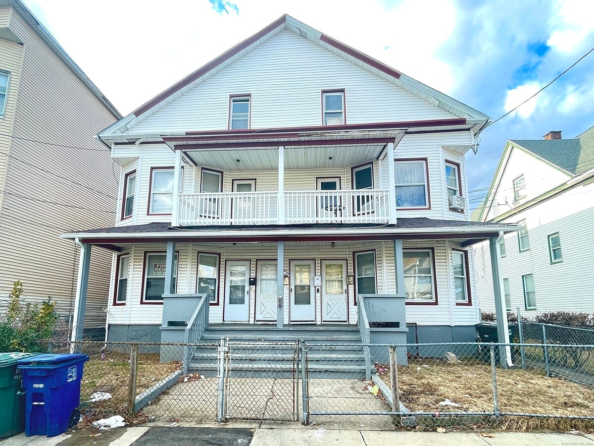 Photo - 519 Brooks St Apartments Unit 519 Brooks St.