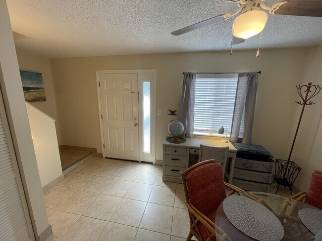Photo - Seaport Village Unit t15
