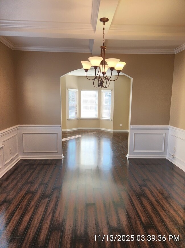 Photo - 641 Red Oak Ln