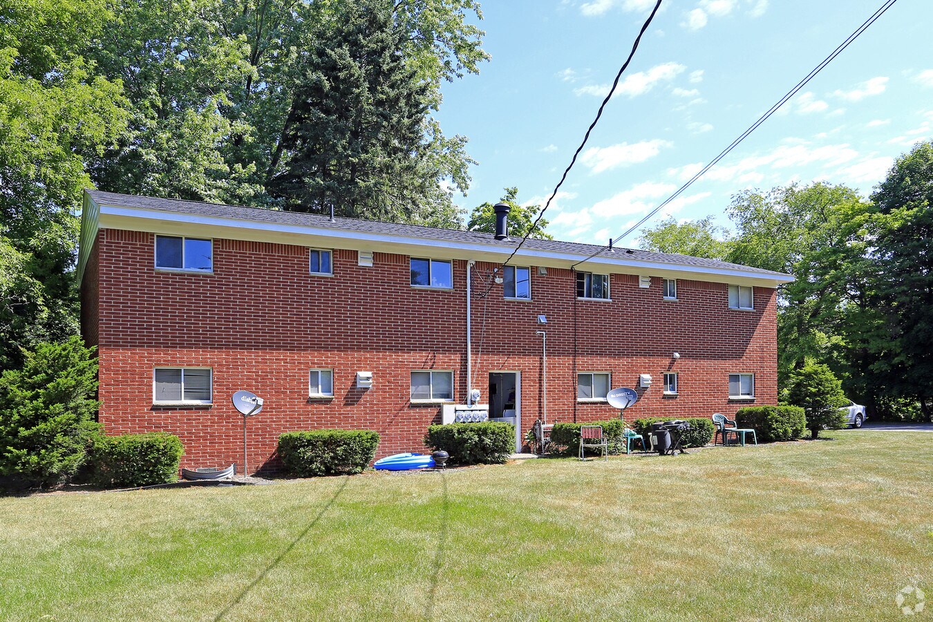 Brandon Hills Manor - Brandon Hills Manor