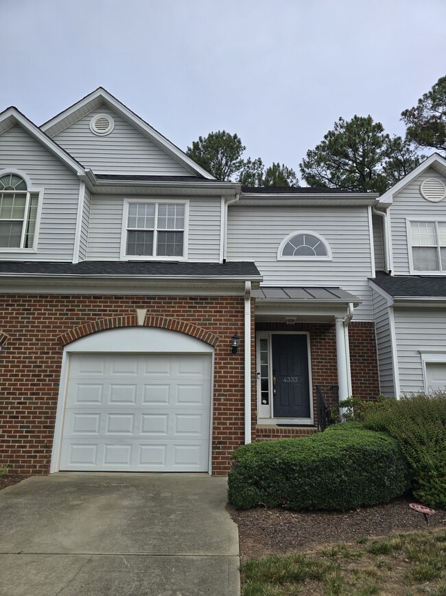 Building Photo - 4333 Flintlock Ln
