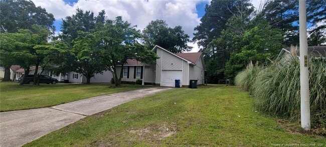 Building Photo - 912 Hollydale Ln Rental