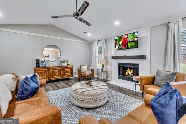 10960 Morning Dove Dr