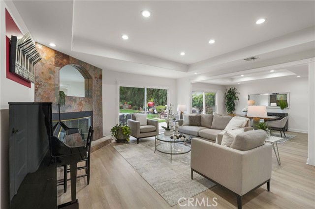 Photo - 18760 Wells Dr