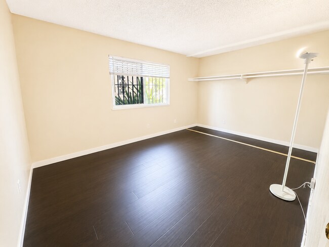Photo - 4267 44th St Unit 8