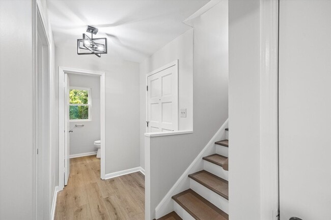 Photo - Beautifully updated and freshly painted 3-...