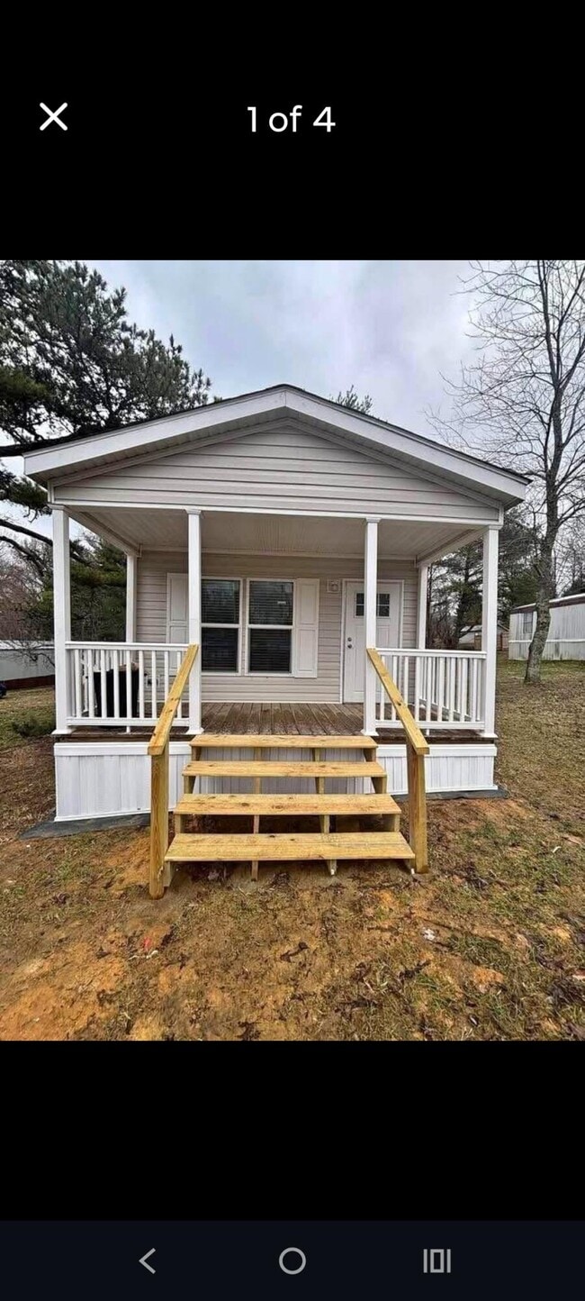Building Photo - 155 Sunset Dr