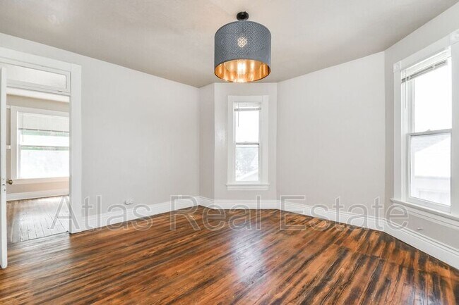 Photo - 219 Jackson St Unit 3